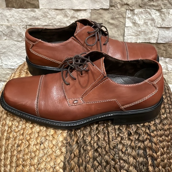 ROCKPORT Men’s Brown Leather Cap Toe Oxford Size 8 1/2 - Picture 6 of 11